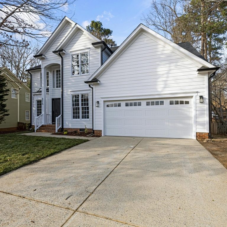 Acworth GA Garage door installation in Acworth GA